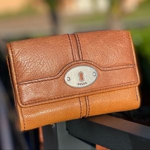 Fossil Honey Brown Key Hole Wallet